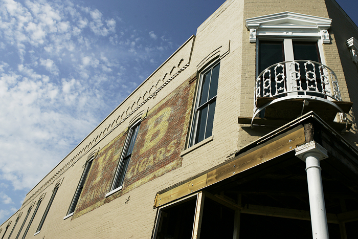 Restoration on the building that will be the Maxwell Commons is well underway in downtown New Castle. (C-T photo Max Gersh) ©2010
